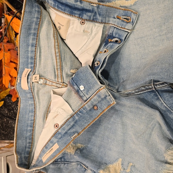 NWT Revolve Edyson Delon High Rise Short, distressed, in light park wash, $148 - Picture 4 of 10